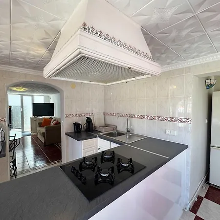 Wonderful With Private Pool Summer Kitchen Villa