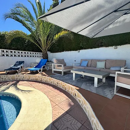 Wonderful With Private Pool Summer Kitchen Villa