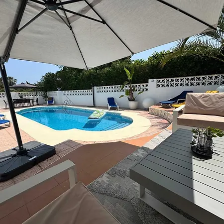 Wonderful With Private Pool Summer Kitchen ヴィラ *